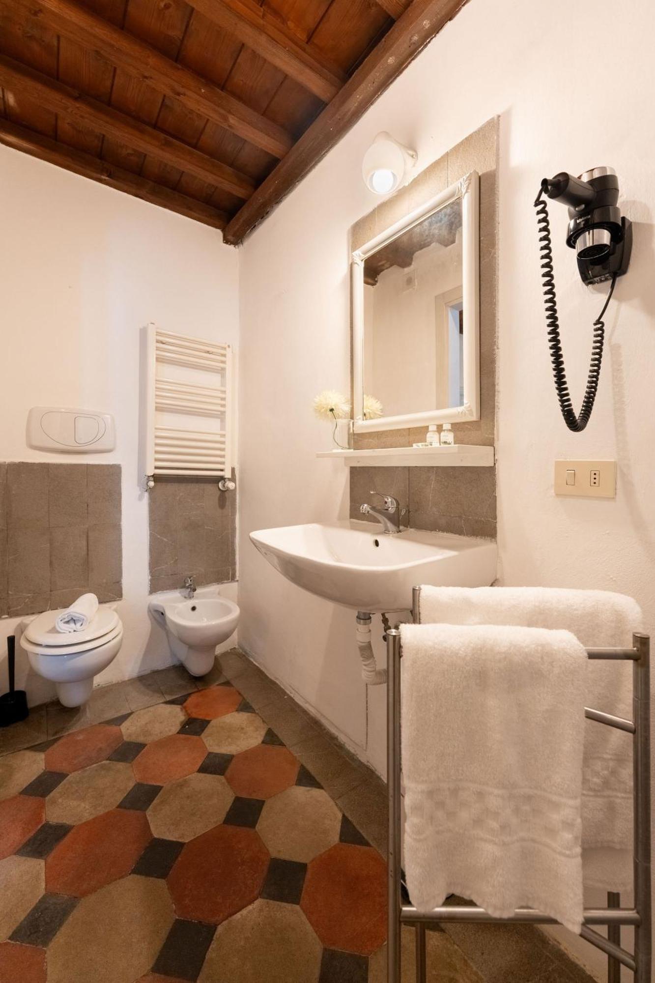 F1 - Santa Croce One Bedroom Apartment For Couples Φλωρεντία Εξωτερικό φωτογραφία