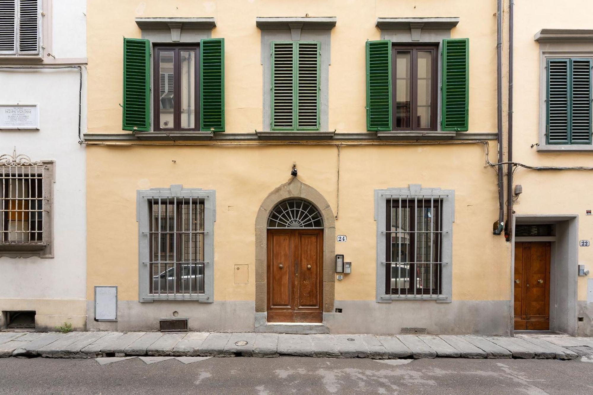 F1 - Santa Croce One Bedroom Apartment For Couples Φλωρεντία Εξωτερικό φωτογραφία