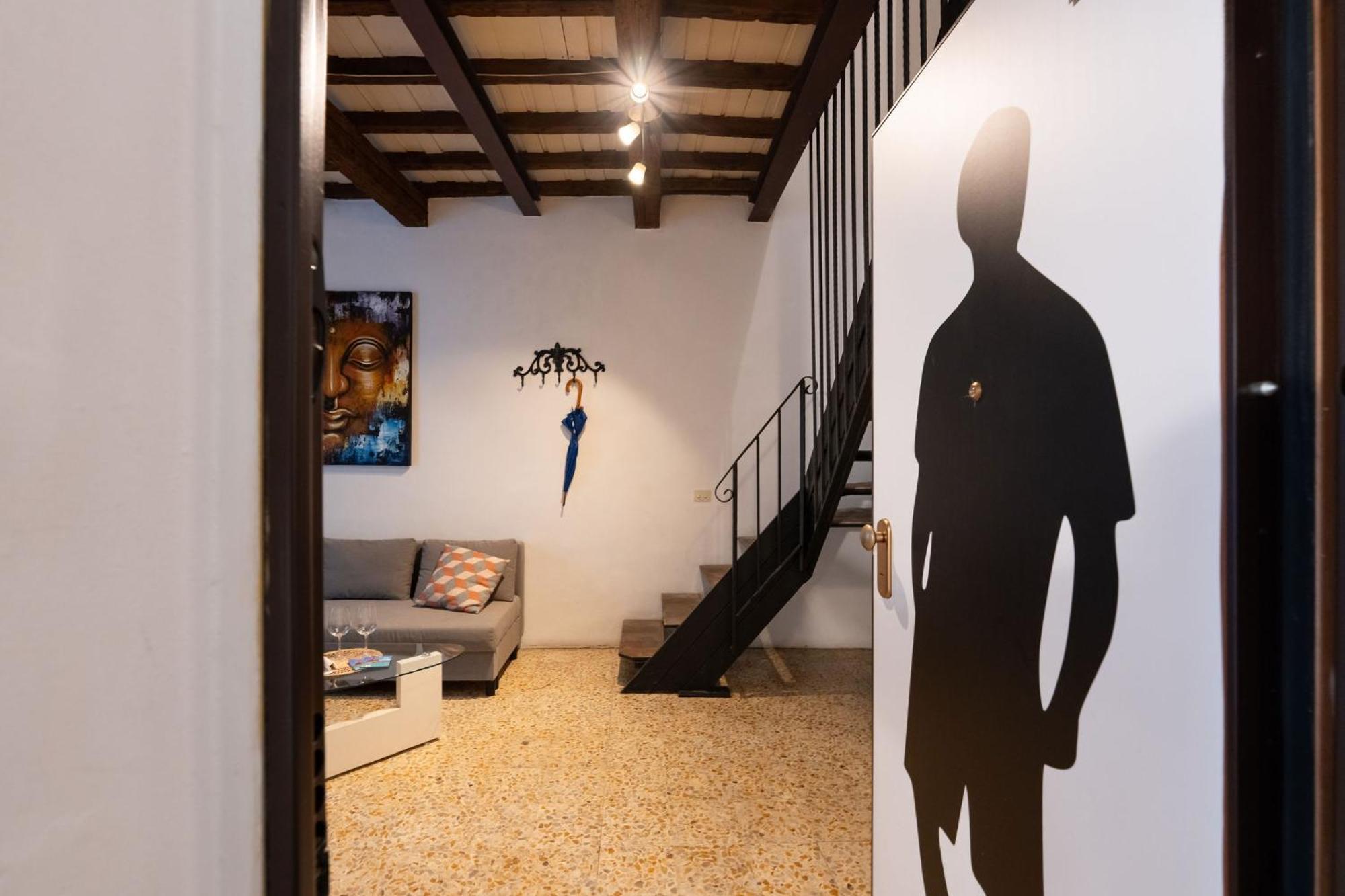 F1 - Santa Croce One Bedroom Apartment For Couples Φλωρεντία Εξωτερικό φωτογραφία