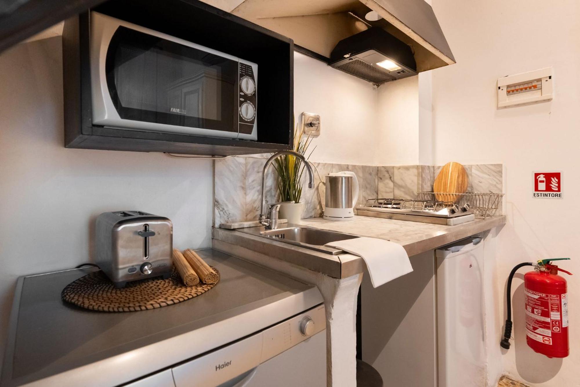 F1 - Santa Croce One Bedroom Apartment For Couples Φλωρεντία Εξωτερικό φωτογραφία