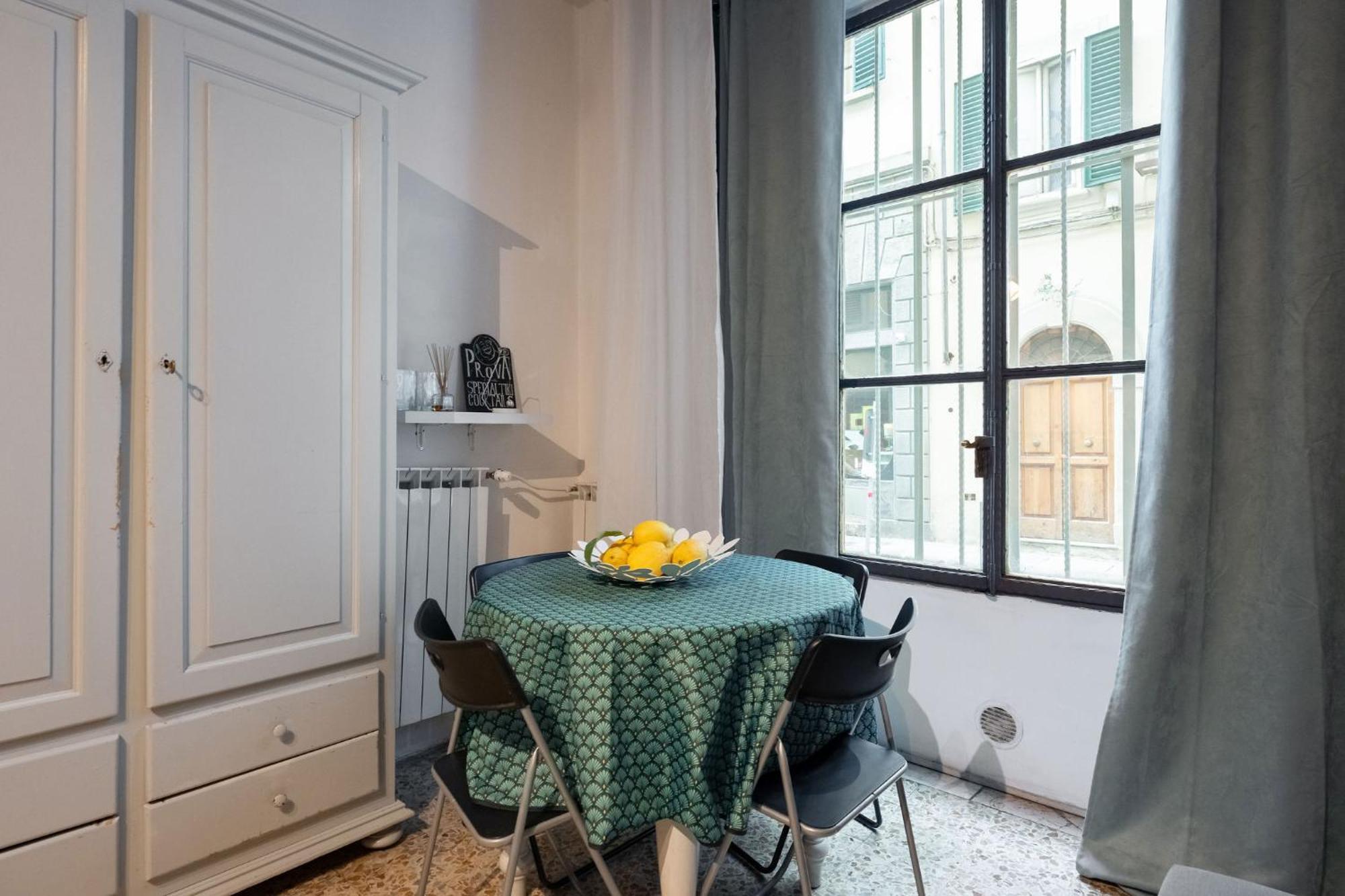 F1 - Santa Croce One Bedroom Apartment For Couples Φλωρεντία Εξωτερικό φωτογραφία